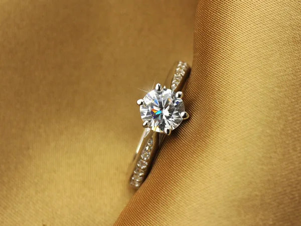Aurelia Silberglanz Ring